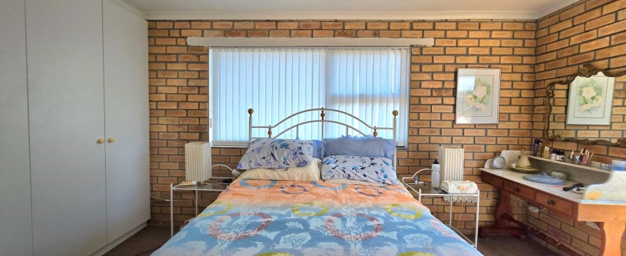 3 Bedroom Property for Sale in Kleinbaai Western Cape